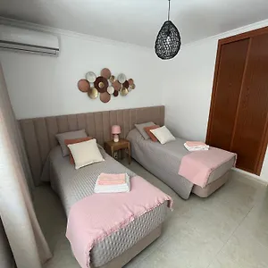 https://t2-vila-nova-de-cacela.hotelaalgarve.com